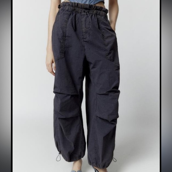 NWOT UO Sloan Nylon Balloon Pant - Picture 1 of 8
